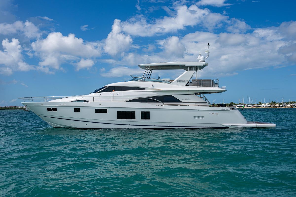 2015 Fairline 78 