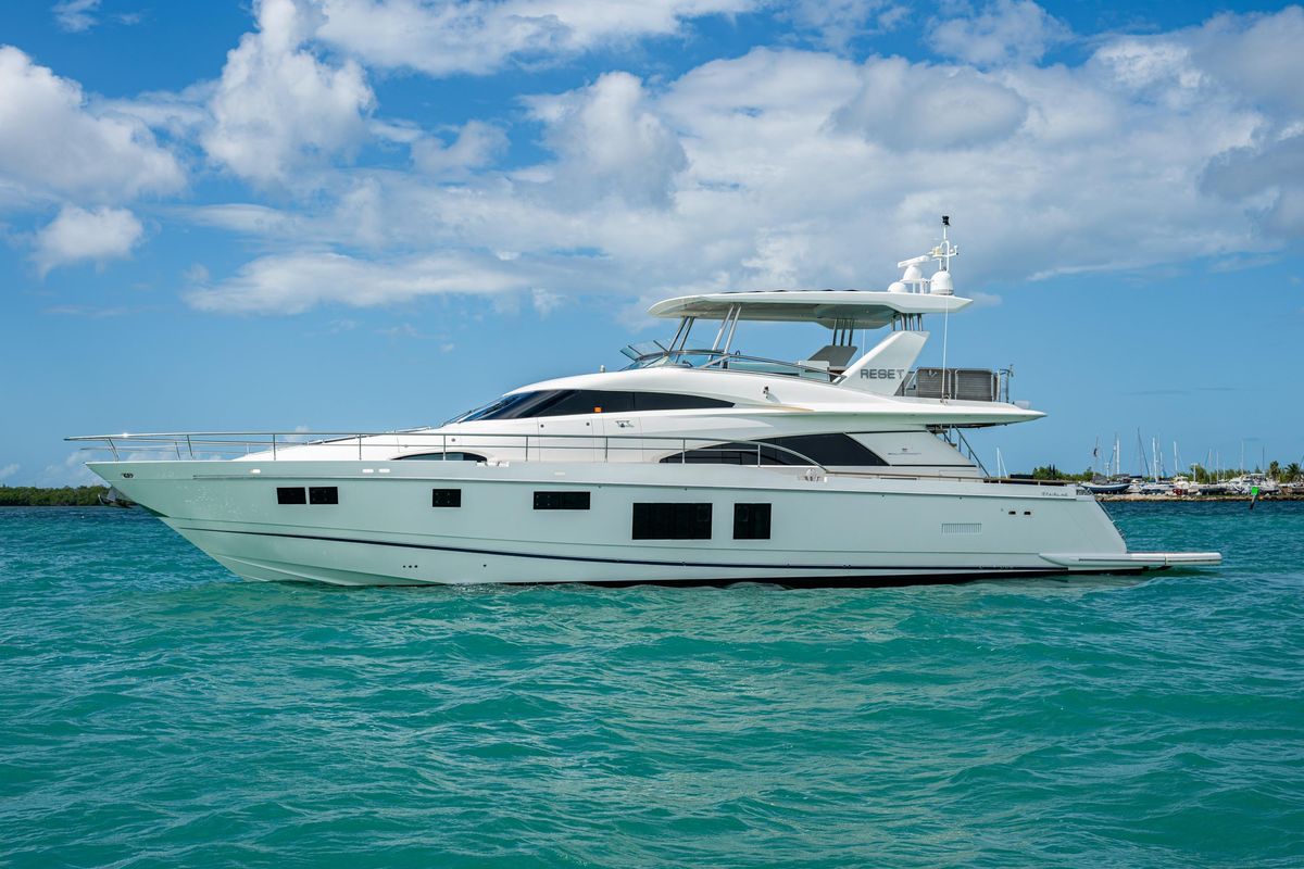 2015 Fairline 78 