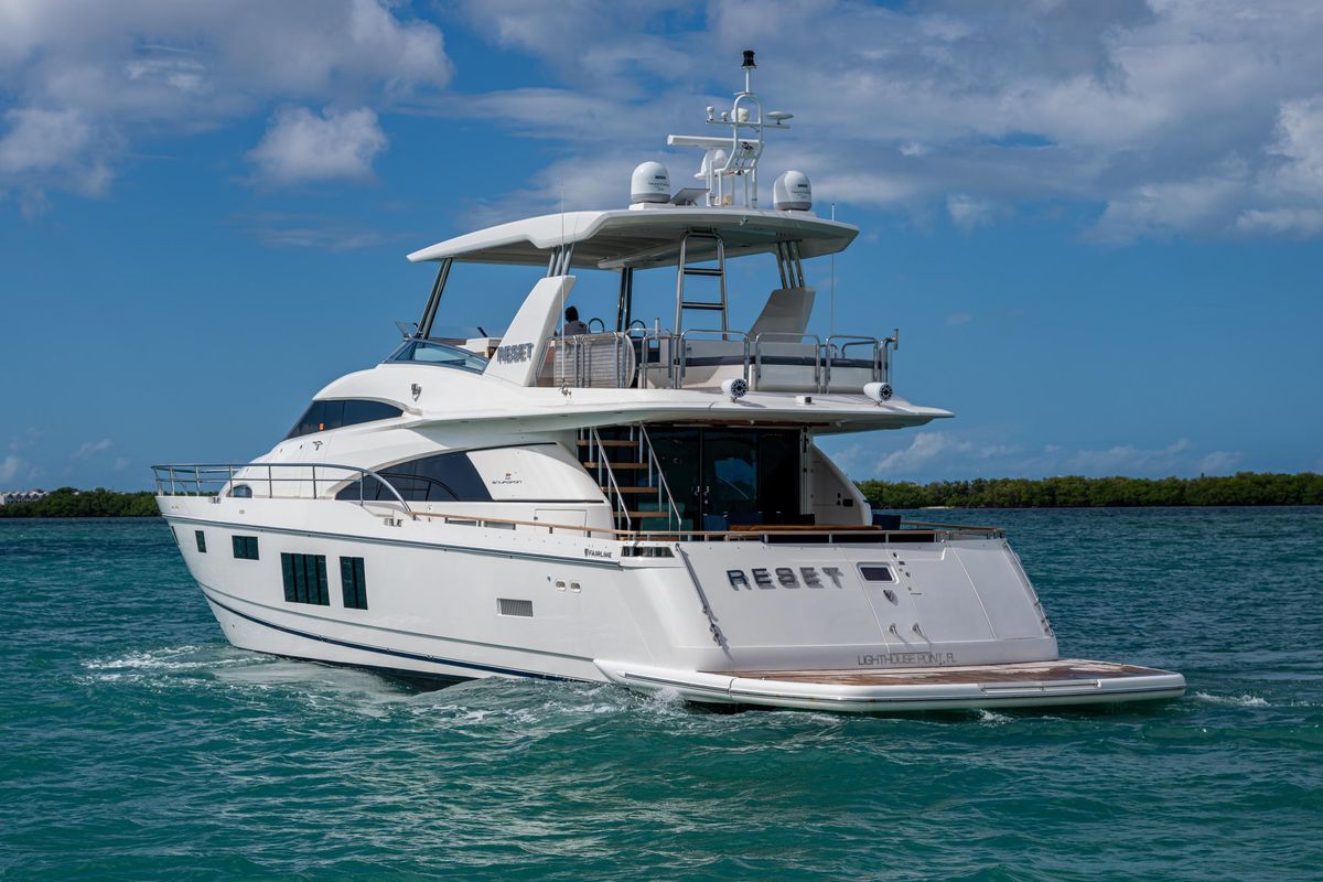 2015 Fairline 78 