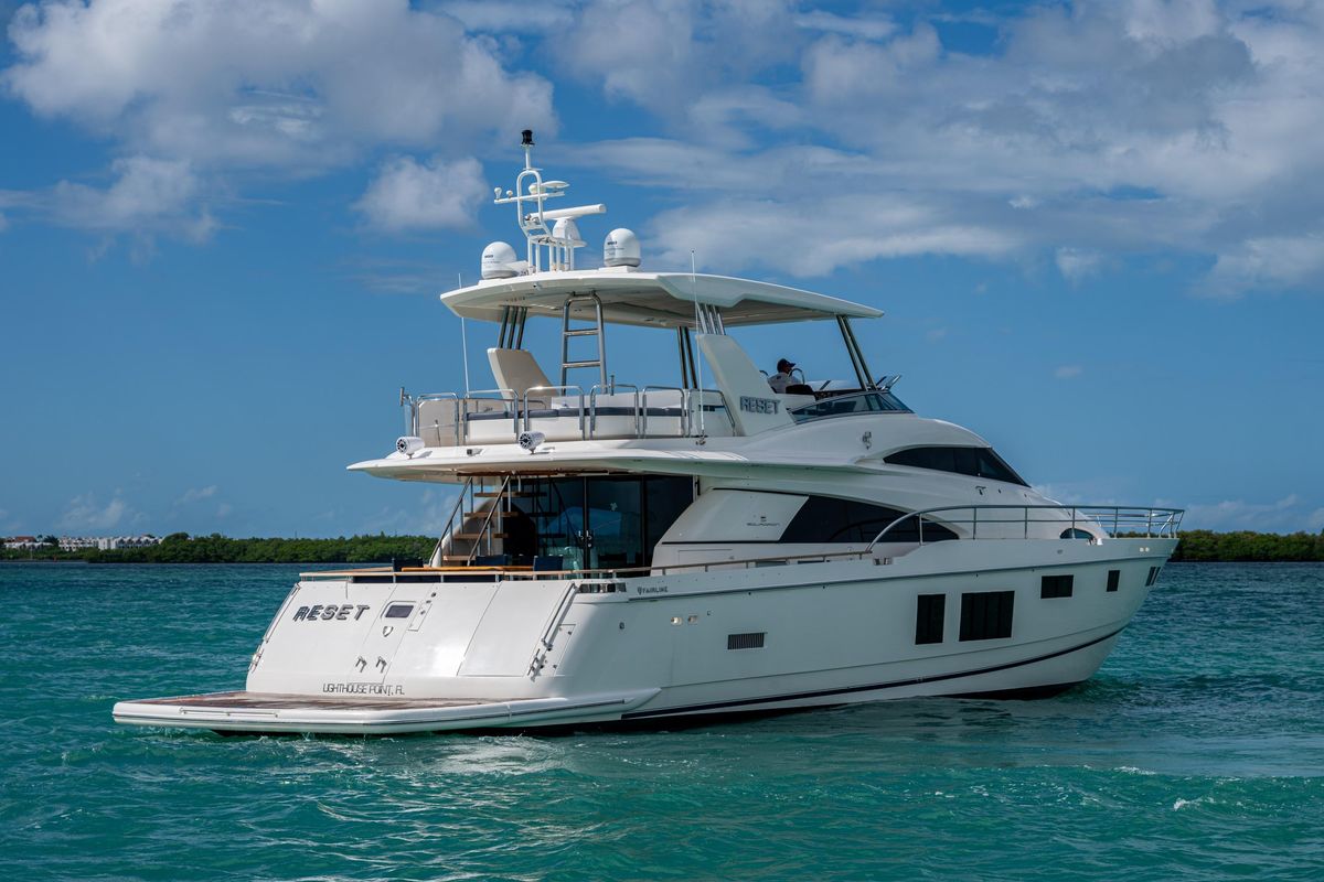 2015 Fairline 78 