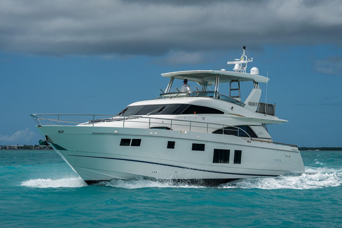 2015 Fairline 78 