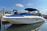 2019 Sea Ray 230 SPX