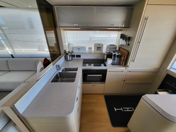 Kiwa Yacht Photos Pics 