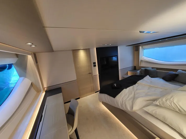 Kiwa Yacht Photos Pics 