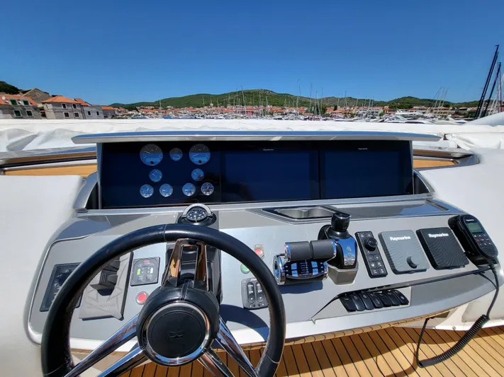 Kiwa Yacht Photos Pics 