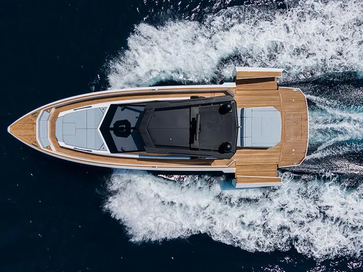  Yacht Photos Pics Manufacturer Provided Image