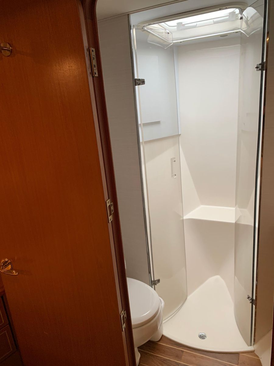 2004 Ocean Yachts 57 