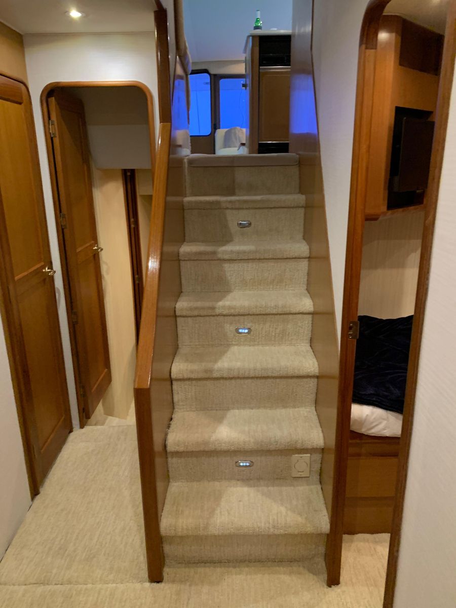 2004 Ocean Yachts 57 