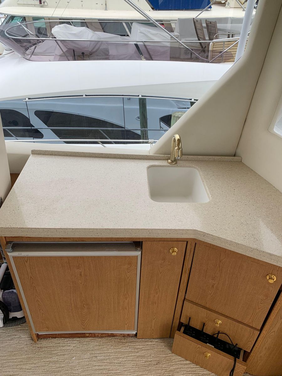 2004 Ocean Yachts 57 