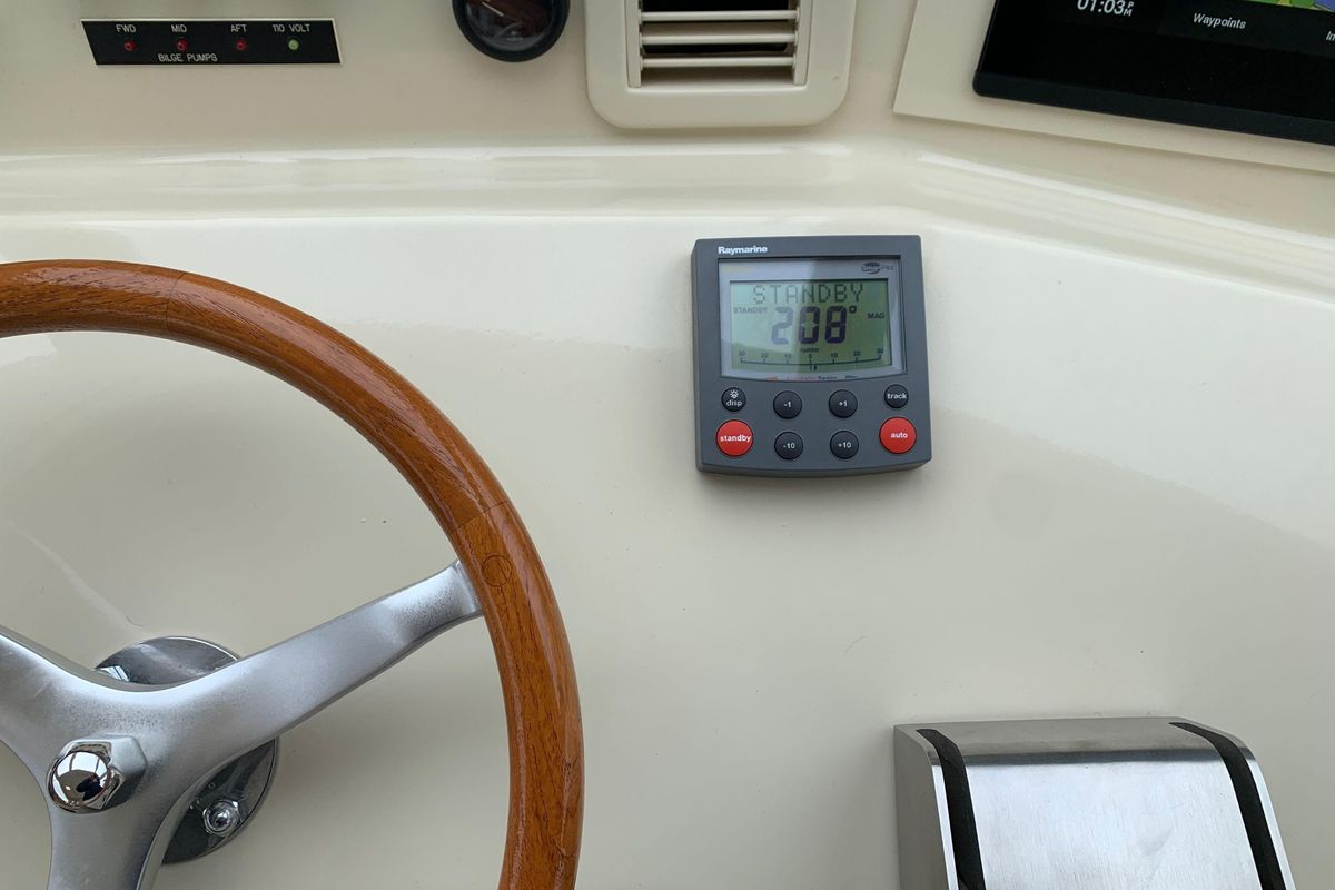 2004 Ocean Yachts 57 