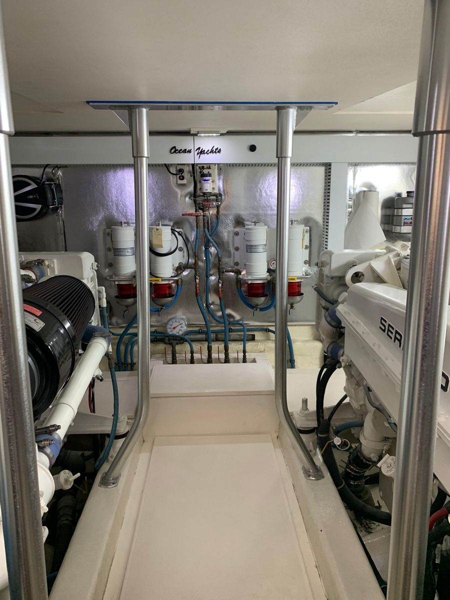 2004 Ocean Yachts 57 