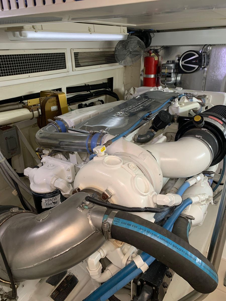 2004 Ocean Yachts 57 