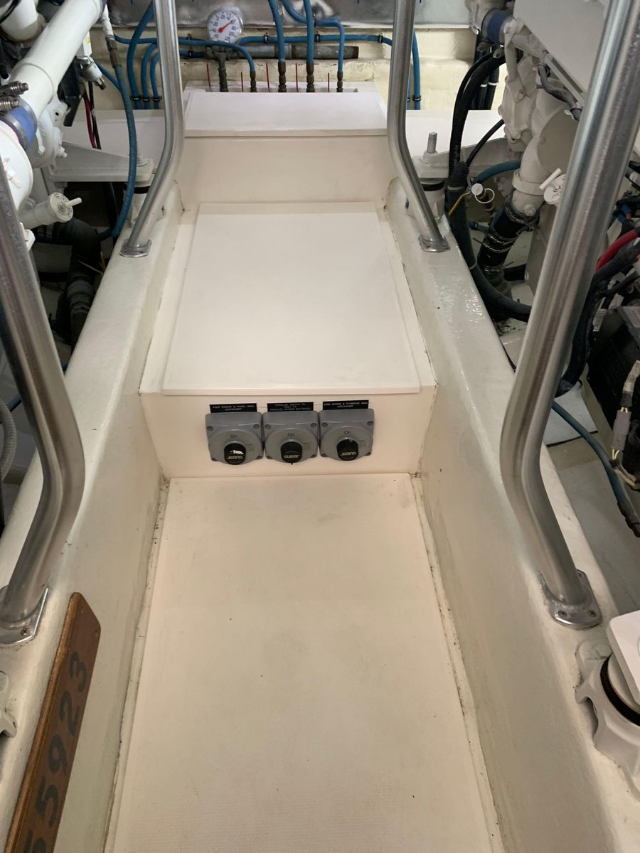 2004 Ocean Yachts 57 