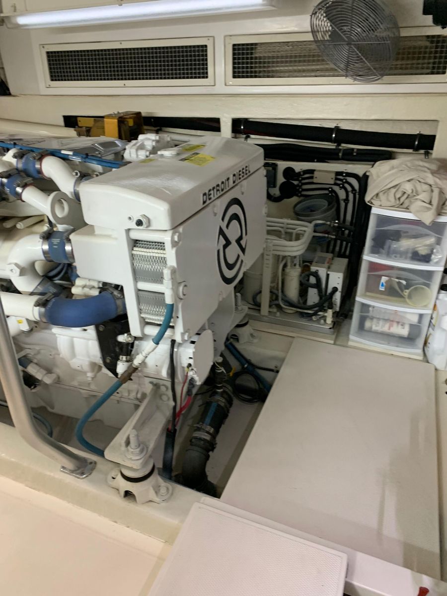 2004 Ocean Yachts 57 