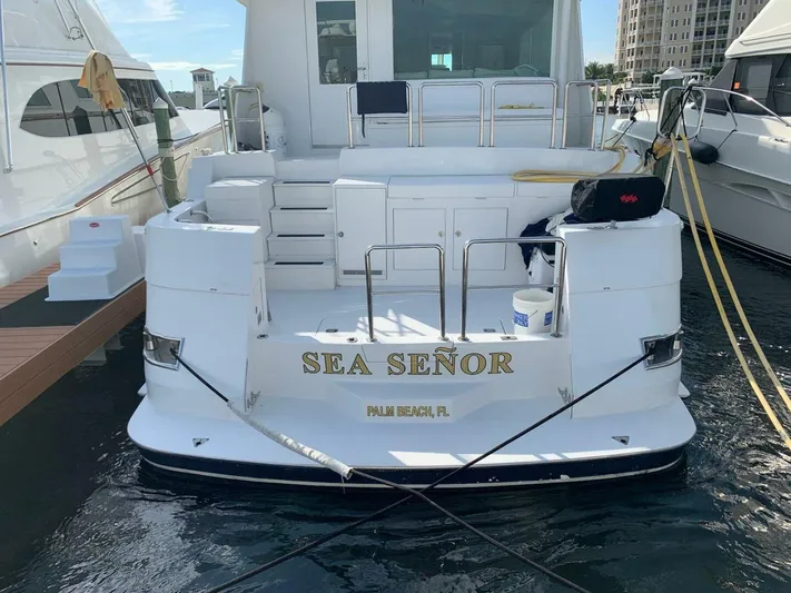  Yacht Photos Pics 1989 Hatteras Custom Cockpit yacht named "Sea Se&ntilde;or" docked in Palm Beach, Florida.