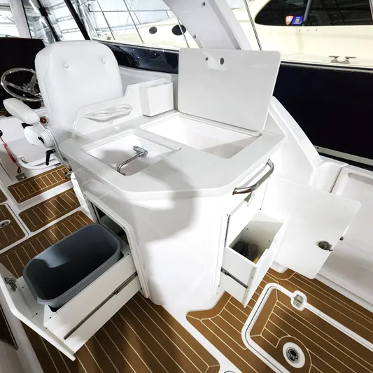 Stella Yacht Photos Pics 