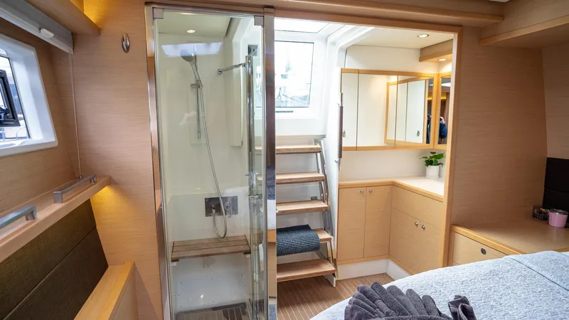 Respite At Sea Yacht Photos Pics Owner's Suite