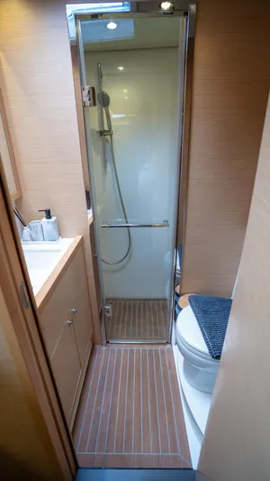 Respite At Sea Yacht Photos Pics Guest Head, Vanity and Toilet