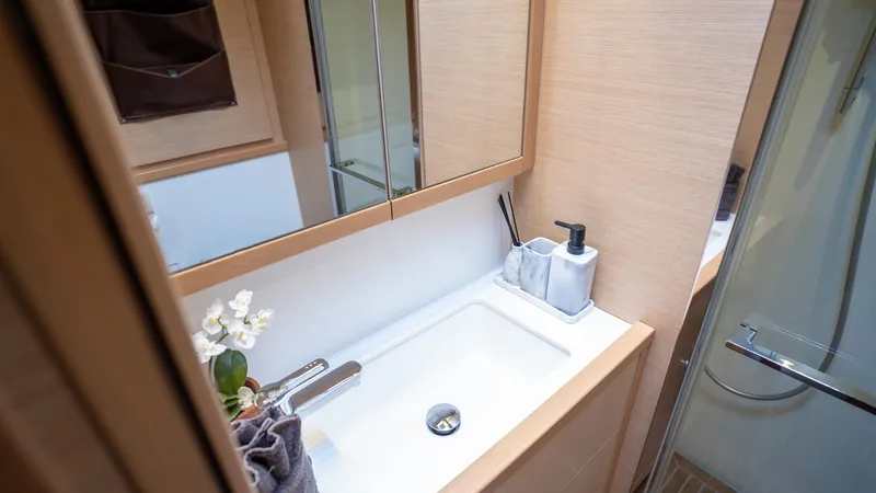 Respite At Sea Yacht Photos Pics Guest Vanity