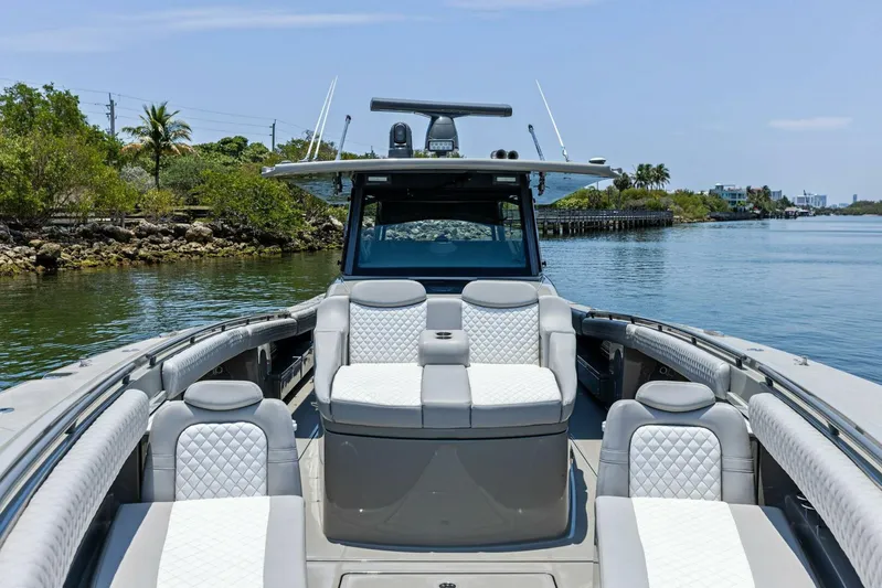 Cabrera Yacht Photos Pics 