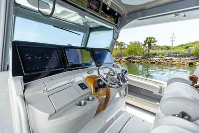 Yacht