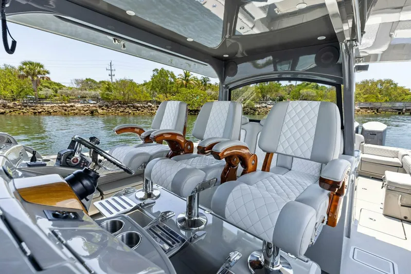 Cabrera Yacht Photos Pics 