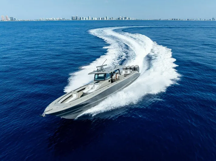 Cabrera Yacht Photos Pics 