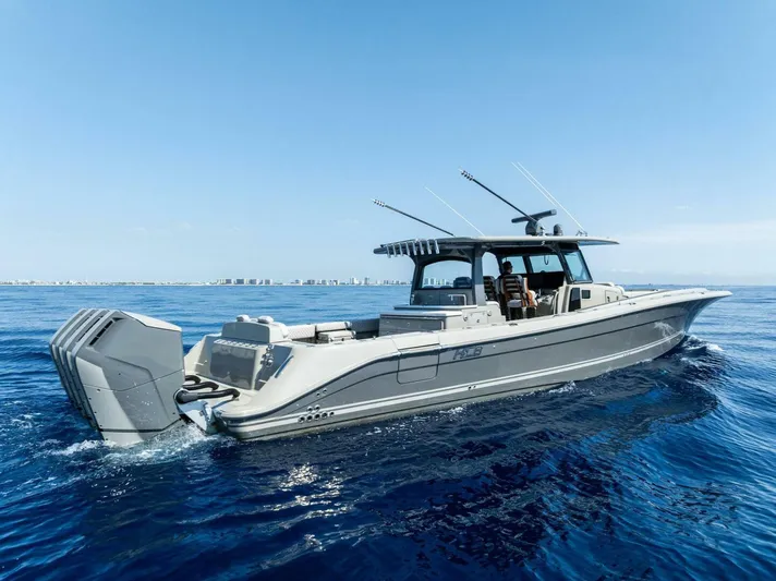 Cabrera Yacht Photos Pics 