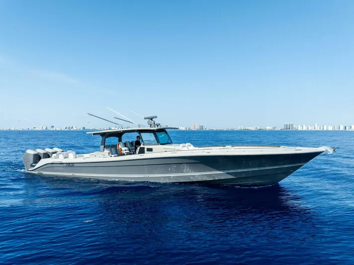 Cabrera Yacht Photos Pics 