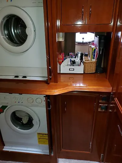 Charon Yacht Photos Pics 