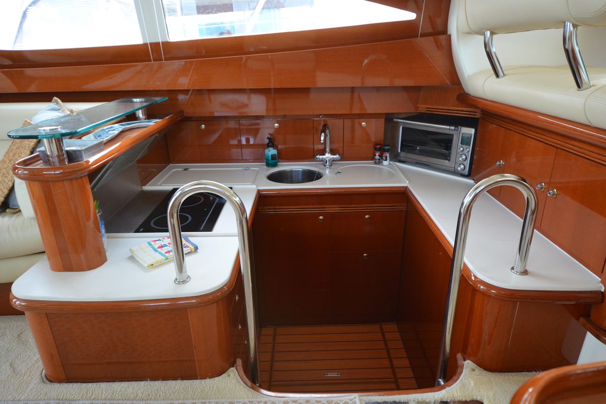 2007 Jeanneau 46 