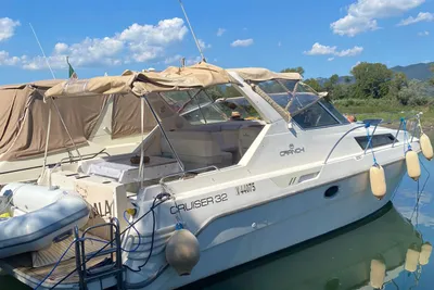 1994 Cranchi Cruiser 32