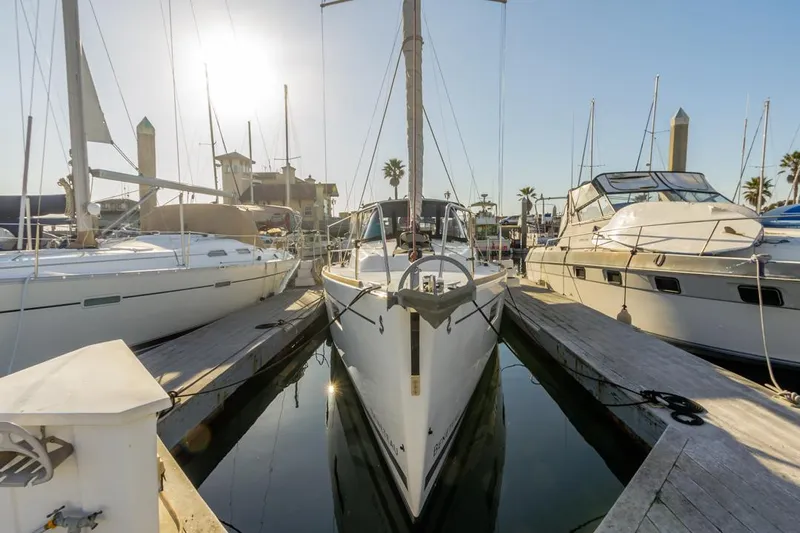 Porteno Yacht Photos Pics 