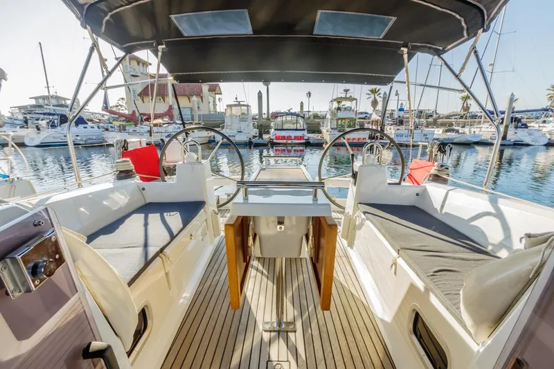 Porteno Yacht Photos Pics 