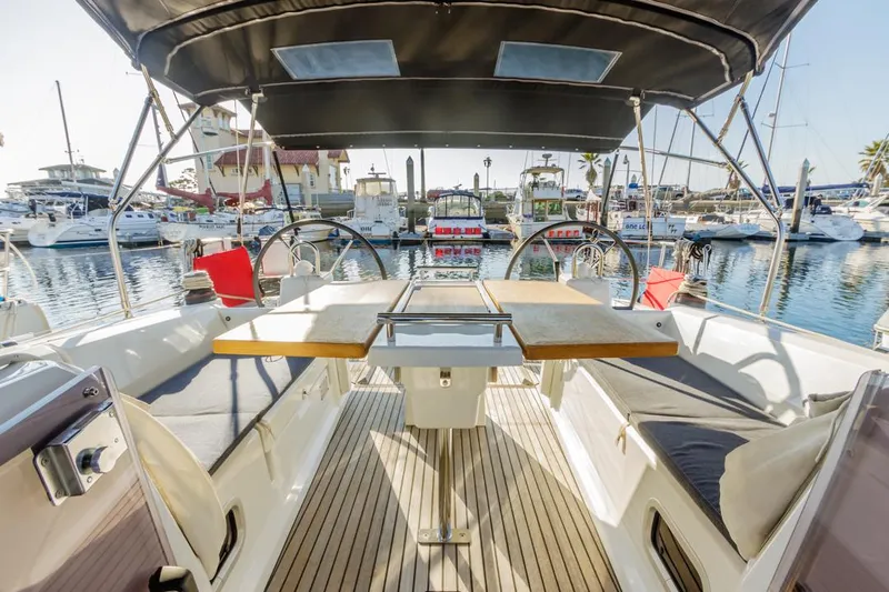 Porteno Yacht Photos Pics 