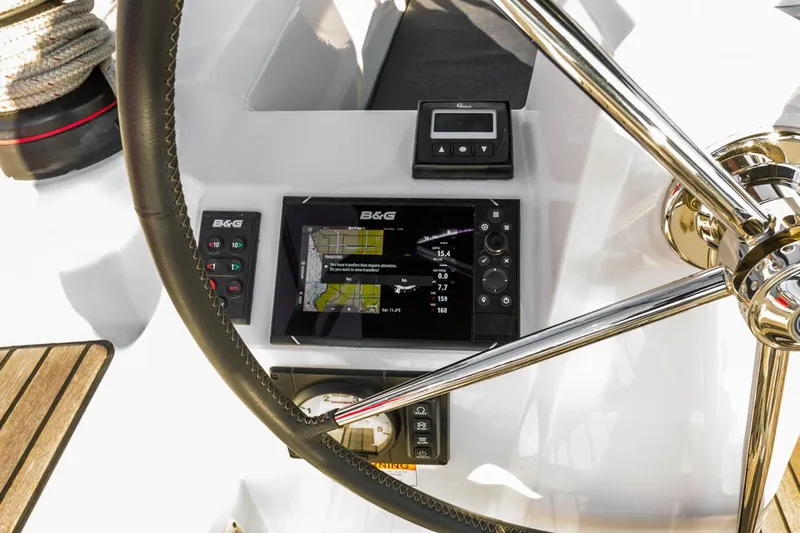 Porteno Yacht Photos Pics 