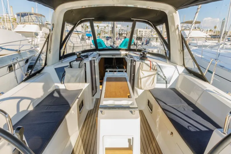 Porteno Yacht Photos Pics 