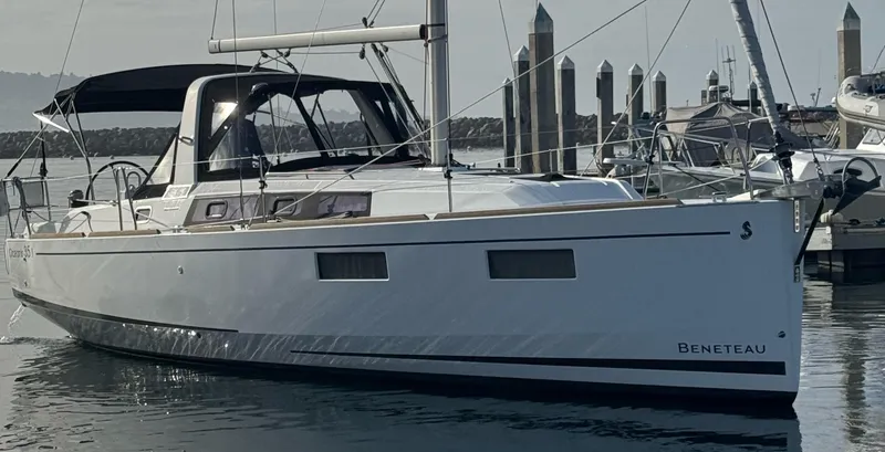 Porteno Yacht Photos Pics 