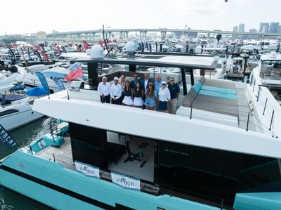 Yacht