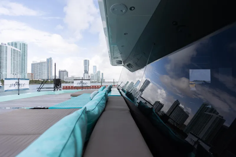 Rockstar 2.0 Yacht Photos Pics 