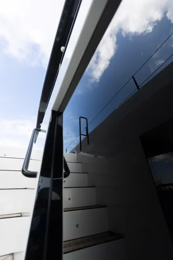 Rockstar 2.0 Yacht Photos Pics 