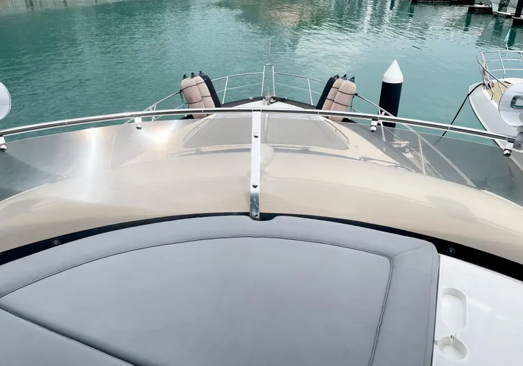 Ellyn Yacht Photos Pics 