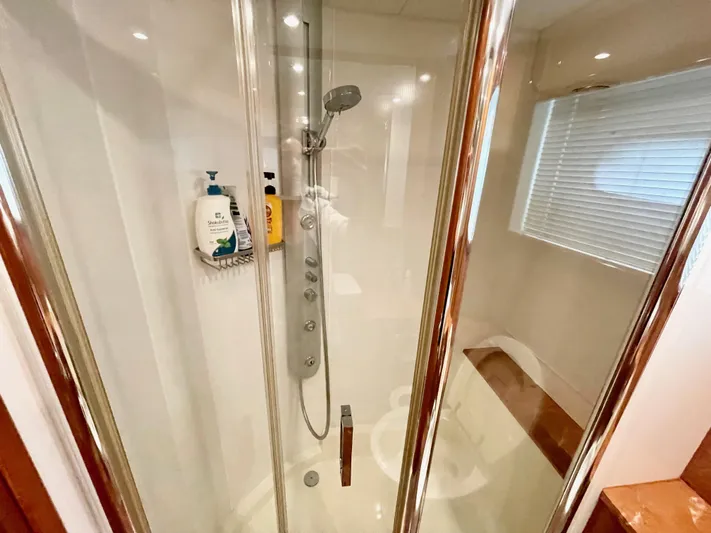 Ellyn Yacht Photos Pics Luxurious shower in 2010 Sunseeker Manhattan 70 yacht bathroom.