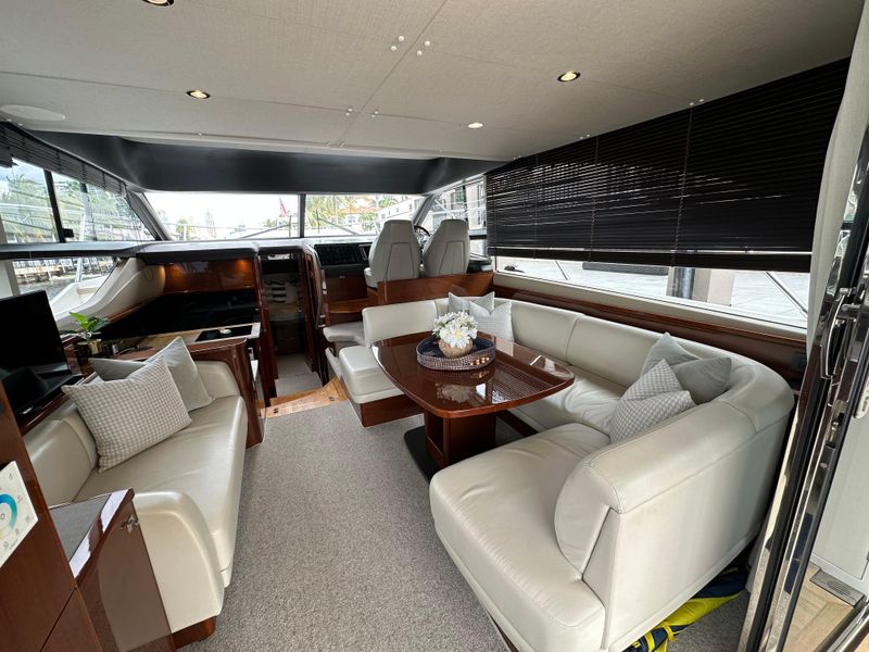 2015 Princess 43