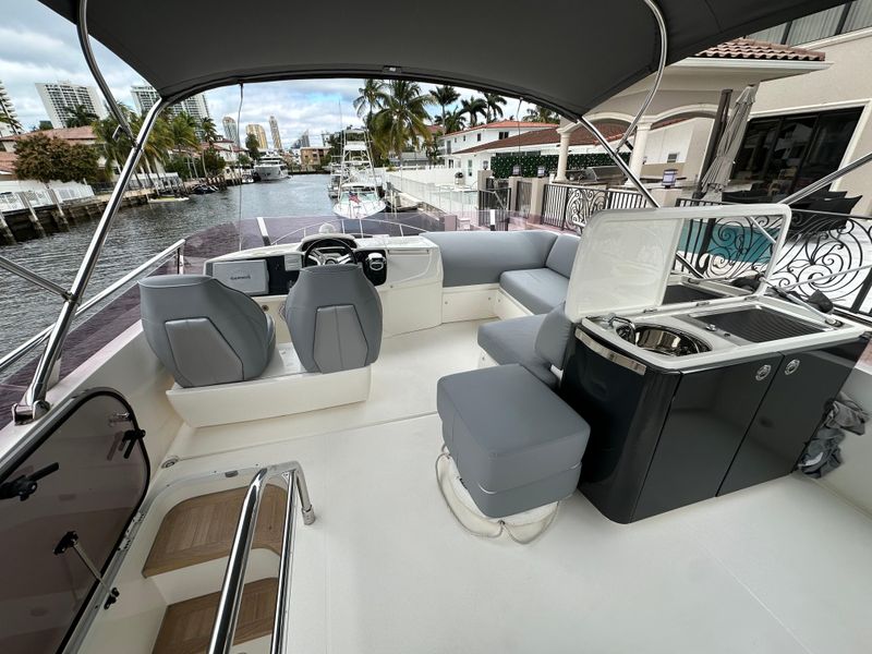 2015 Princess 43