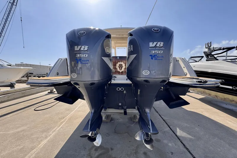 Blue Eyes Yacht Photos Pics 