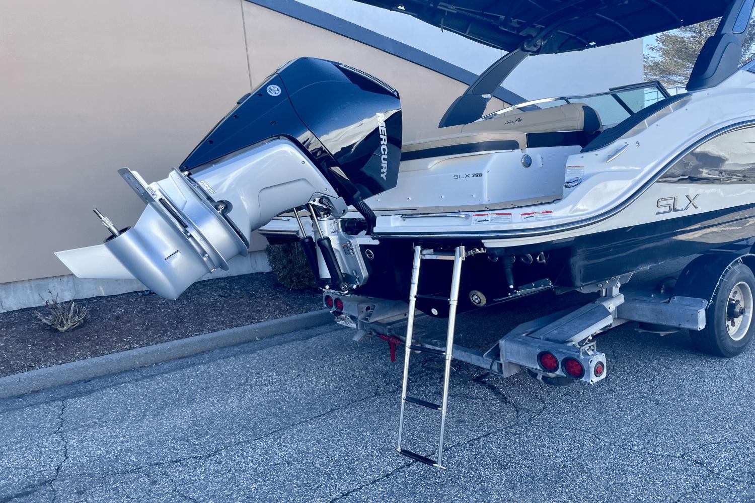 2024 Sea Ray SLX 260 Outboard Runabout for sale YachtWorld