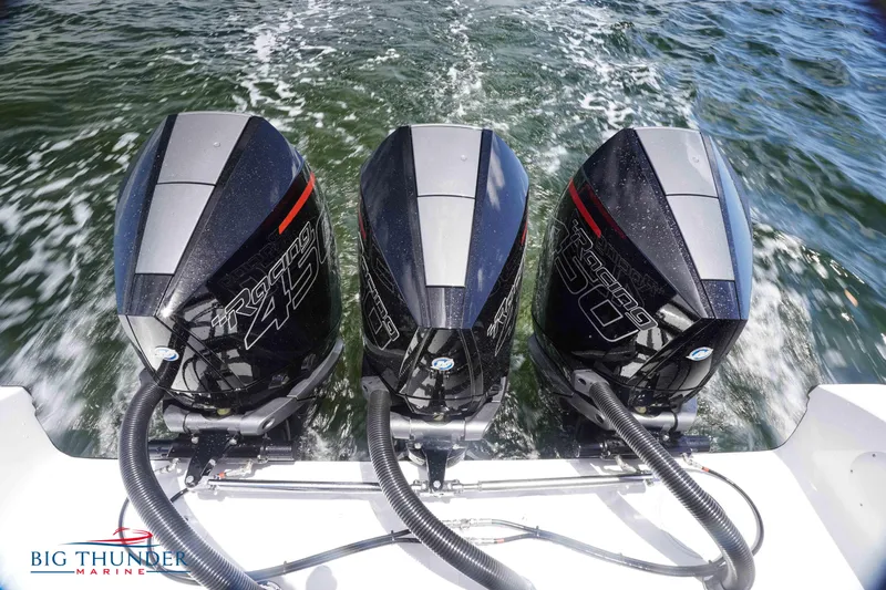  Yacht Photos Pics Triple outboard engines on a 2023 Fountain 38 TE boat by Big Thunder Marine.