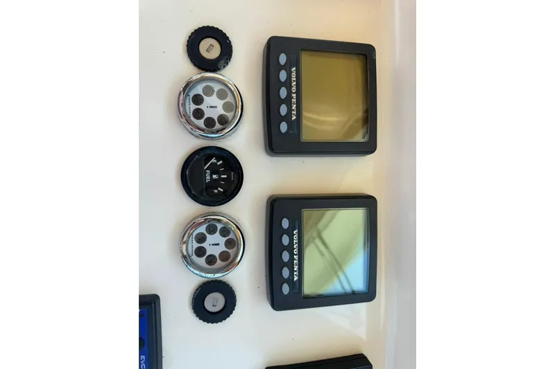 Destiny Yacht Photos Pics Boat dashboard instruments of a 2007 Sabre 34 Express, featuring Volvo Penta displays.