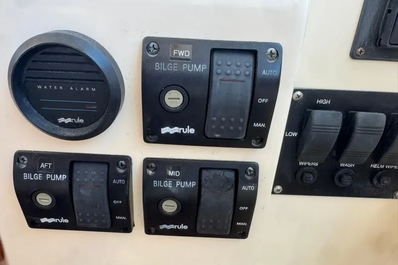 Destiny Yacht Photos Pics Control panel of a 2007 Sabre 34 Express with bilge pump switches and water alarm.